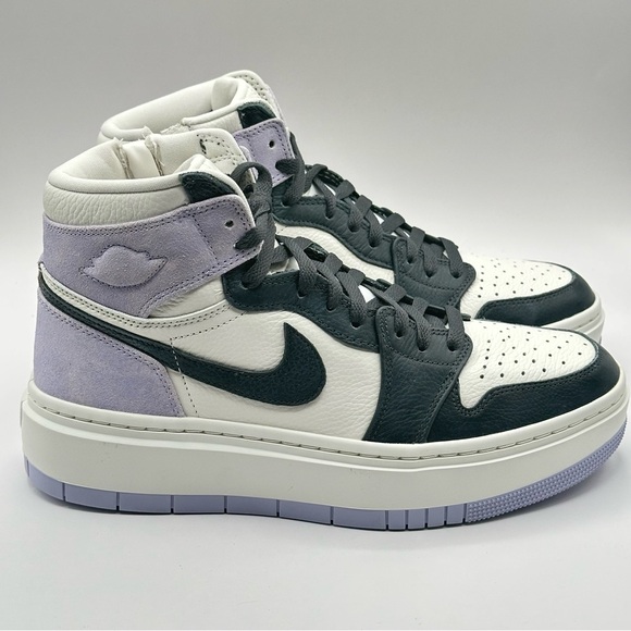 Women’s Air Jordan 1 Elevate High Sz 10.5 Titanium/DK Smoke Grey Sail m - Picture 3 of 11